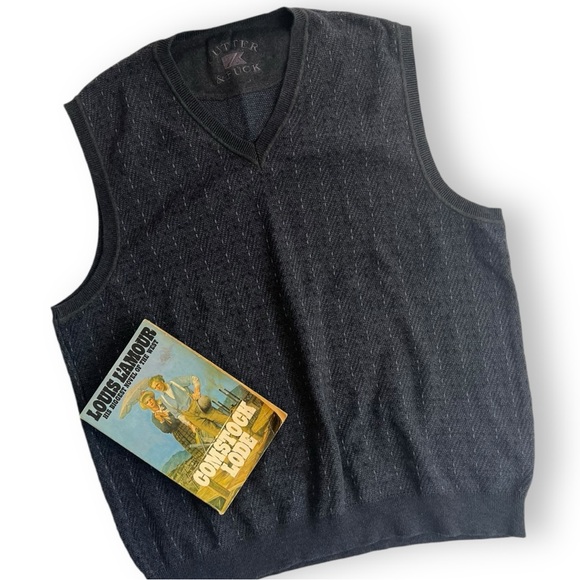 Y2K Men’s Pullover V-Neck Sweater Vest Navy Blue Cutter & Buck Sz XLT - Picture 2 of 9